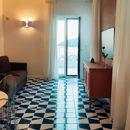 Dom wakacyjny Amalfully Boutique - A Seaview Gem Amalfi